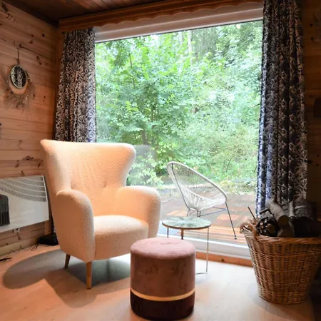 בקתה Cozy With Barbecue, Cleaning Included *